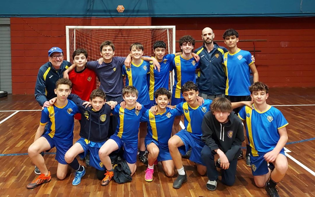 Crandon, Santa Teresa de Jesús y Zorrilla, campeones de la Copa de Oro de futsal en sub 14