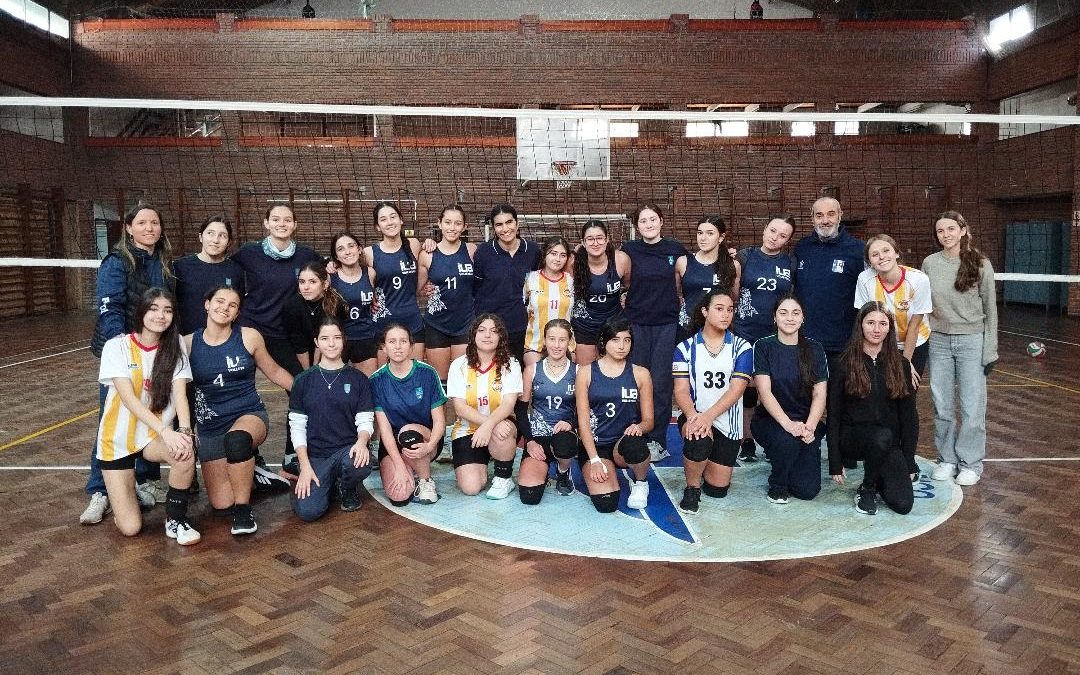Lo que dejó la jornada de vóleibol de alumnos en sub 16 y sub 18